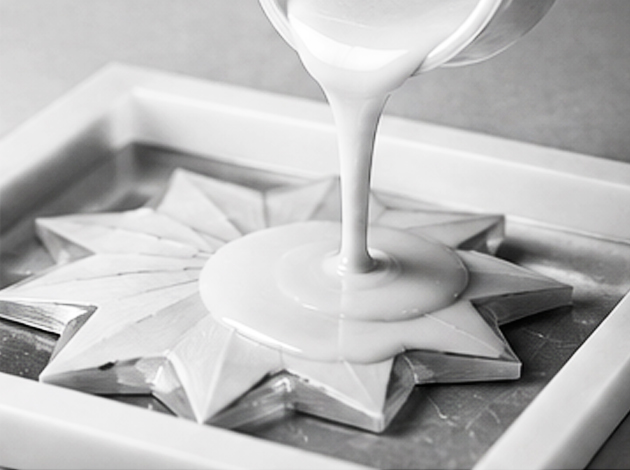 Silicone mold production from the master model